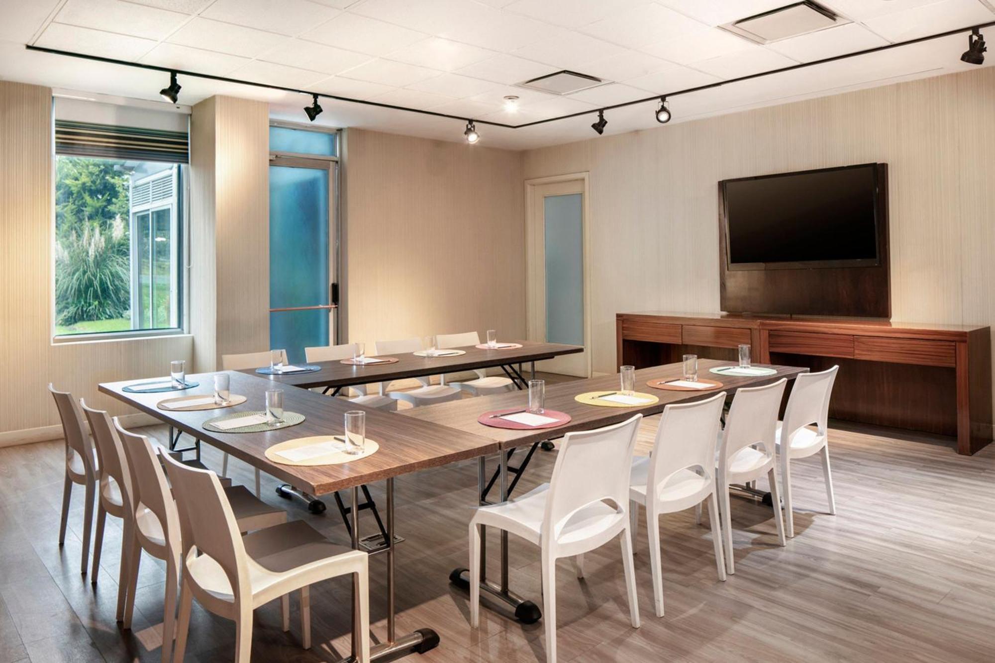 Aloft Bogota Airport Otel Dış mekan fotoğraf